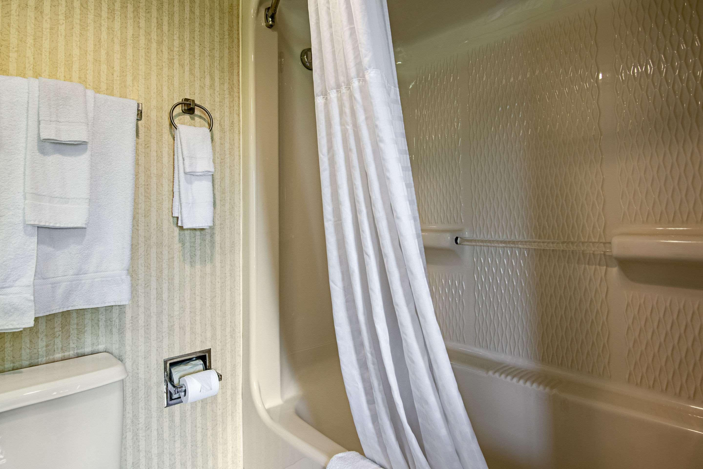 Quality Inn Portsmouth Ngoại thất bức ảnh