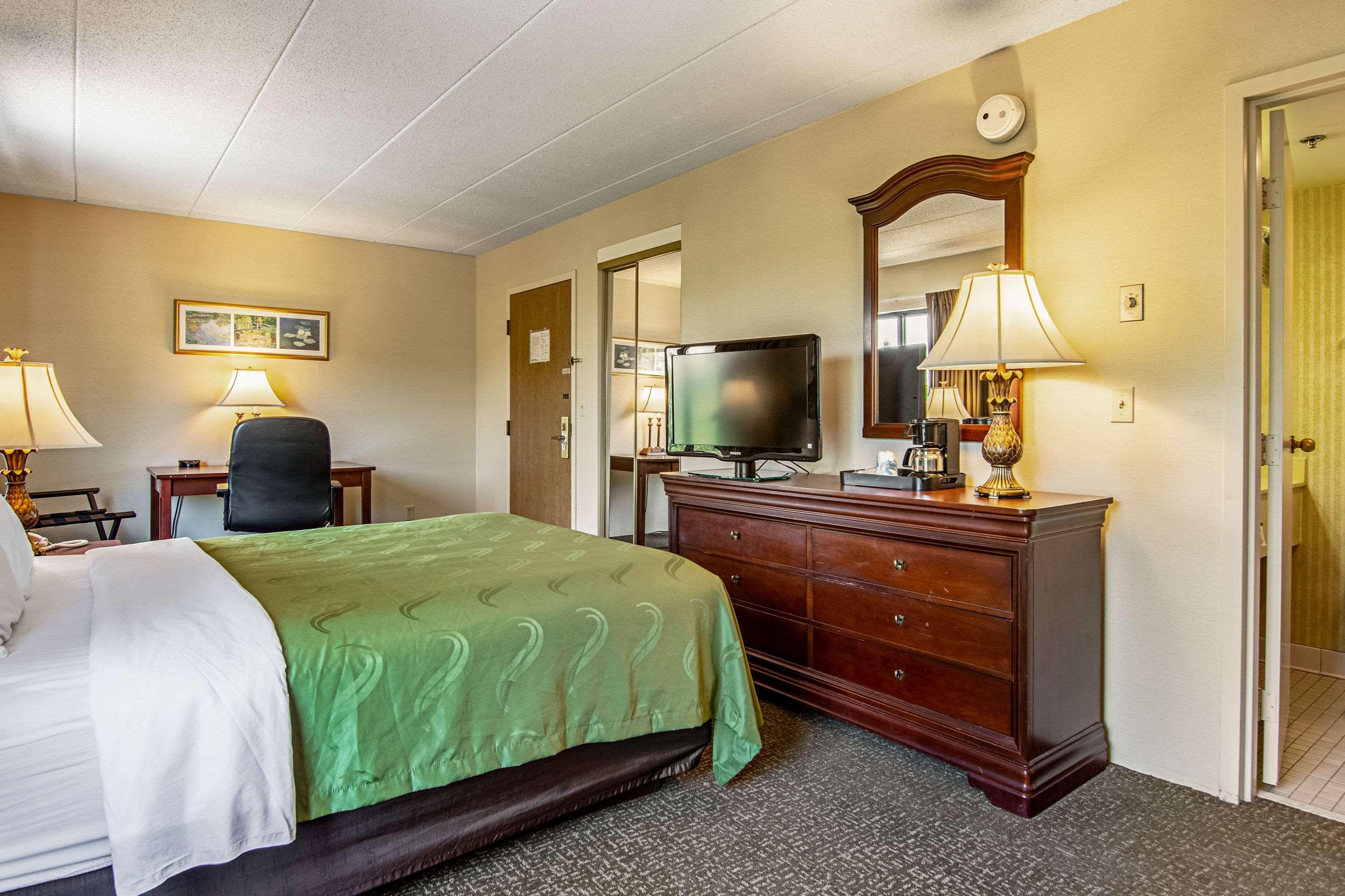 Quality Inn Portsmouth Ngoại thất bức ảnh