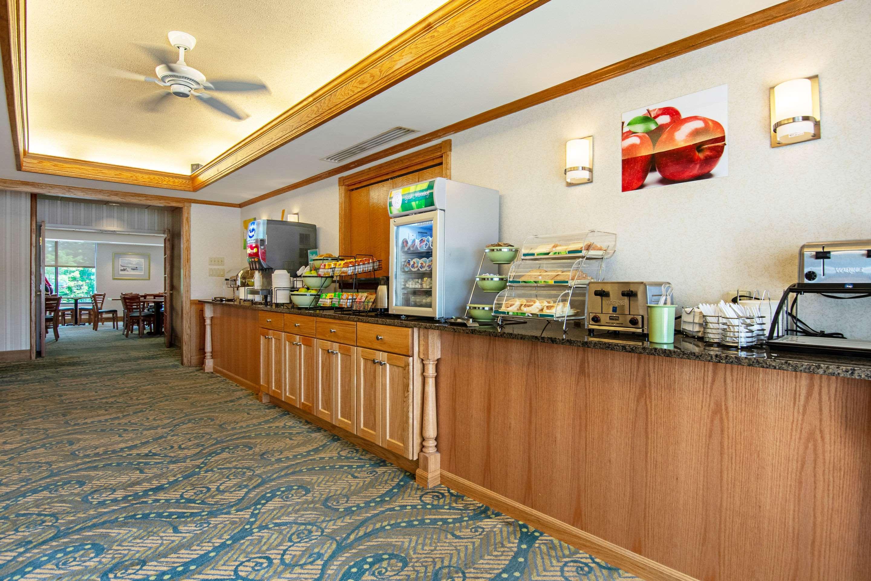 Quality Inn Portsmouth Ngoại thất bức ảnh